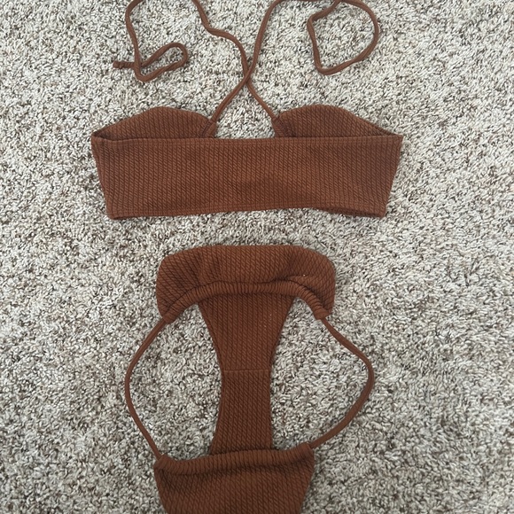 Knit Bikini Set - Picture 3 of 5